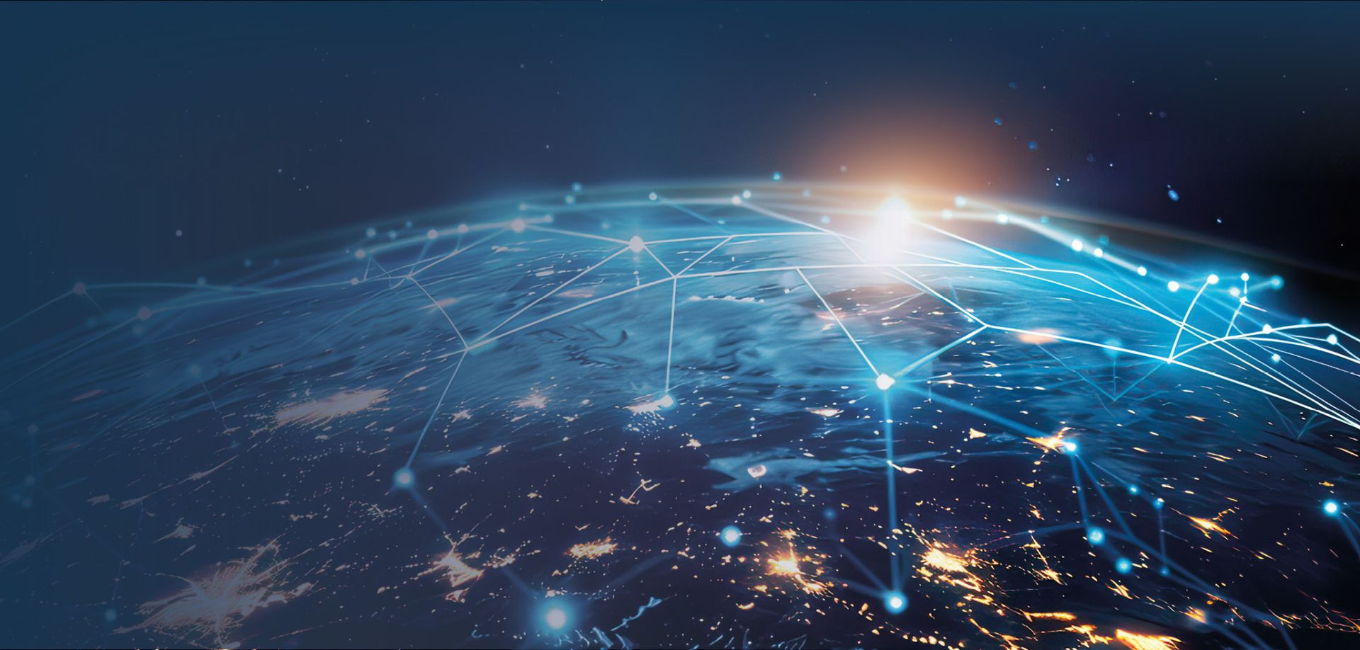 Eine digitale Darstellung der Erde aus dem Weltraum, beleuchtet von Sonnenlicht. Netzwerke aus leuchtenden Linien und Punkten verbinden verschiedene Regionen auf der Oberfläche.