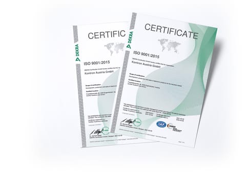 Zwei ISO 9001:2015-Zertifikate von DEKRA für ein Unternehmen namens Kontor Austria GmbH. Die Zertifikate sind formal gestaltet und enthalten Stempel sowie Unterschriften.