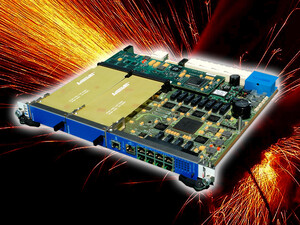AT8901: Kontronâs ATCA hub board with two AMC slots and flexible fabric interface module